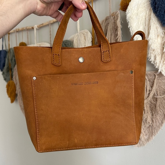 Portland Leather Goods Dakota Mini Crossbody Tote - Picture 1 of 12
